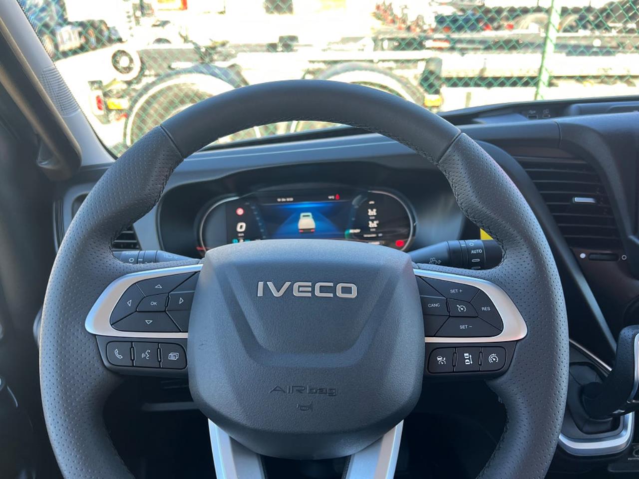 Iveco Daily 72C14E/P ELBIL Kranbil Palfinger Kran Fullutrustad 2025 - Övrigt