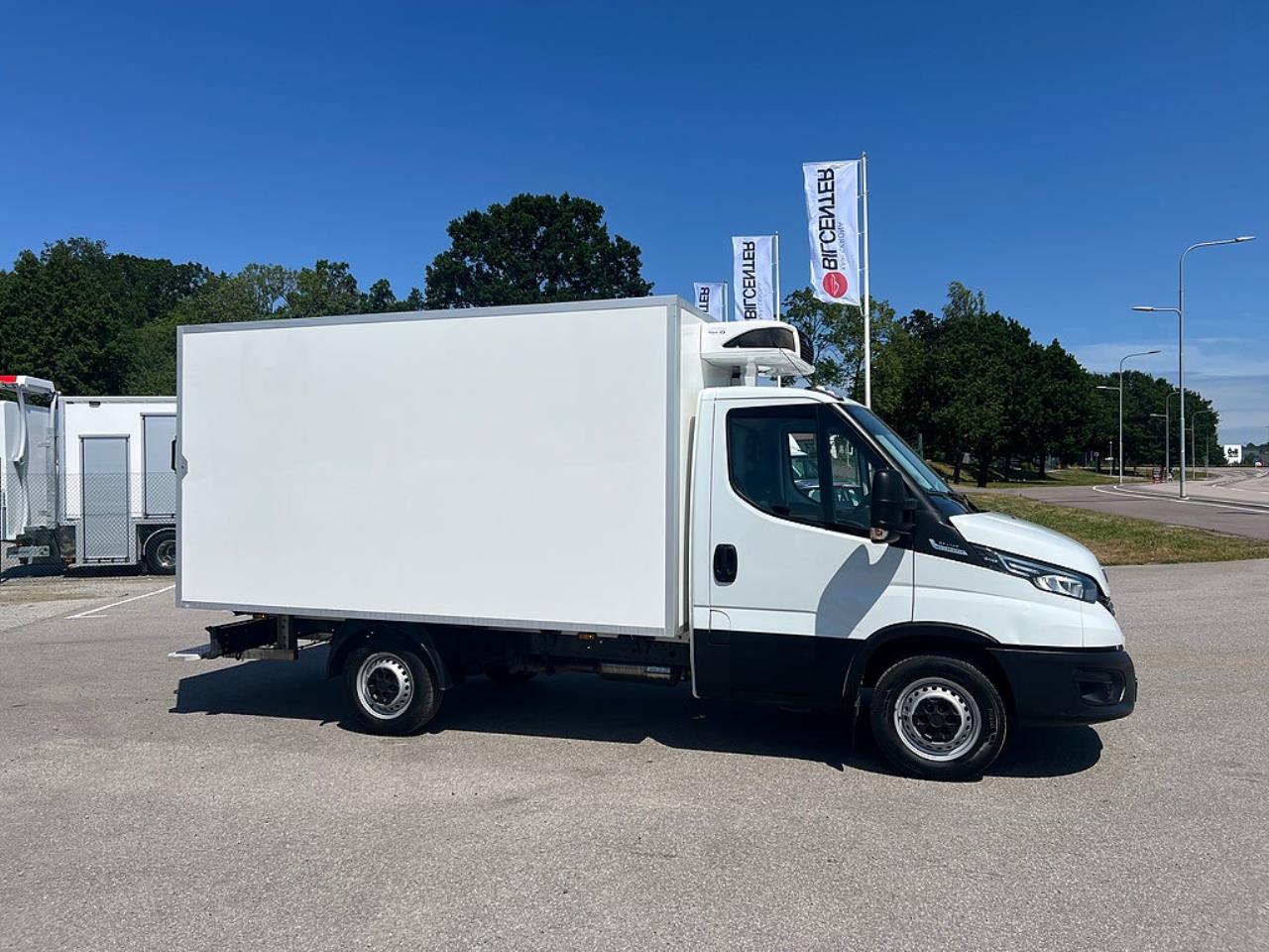 Iveco Daily 35S14 Skåpbil Kyl/Frysbil Dag/Nattkyla Euro 6 2021 - Övrigt