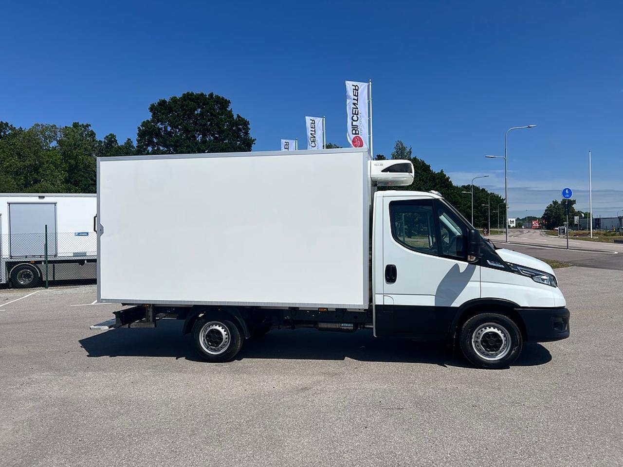 Iveco Daily 35S14 Skåpbil Kyl/Frysbil Dag/Nattkyla Euro 6 2021 - Övrigt