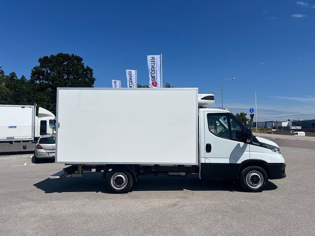 Iveco Daily 35S14 Skåpbil Kyl/Frysbil Dag/Nattkyla Euro 6 2021 - Övrigt