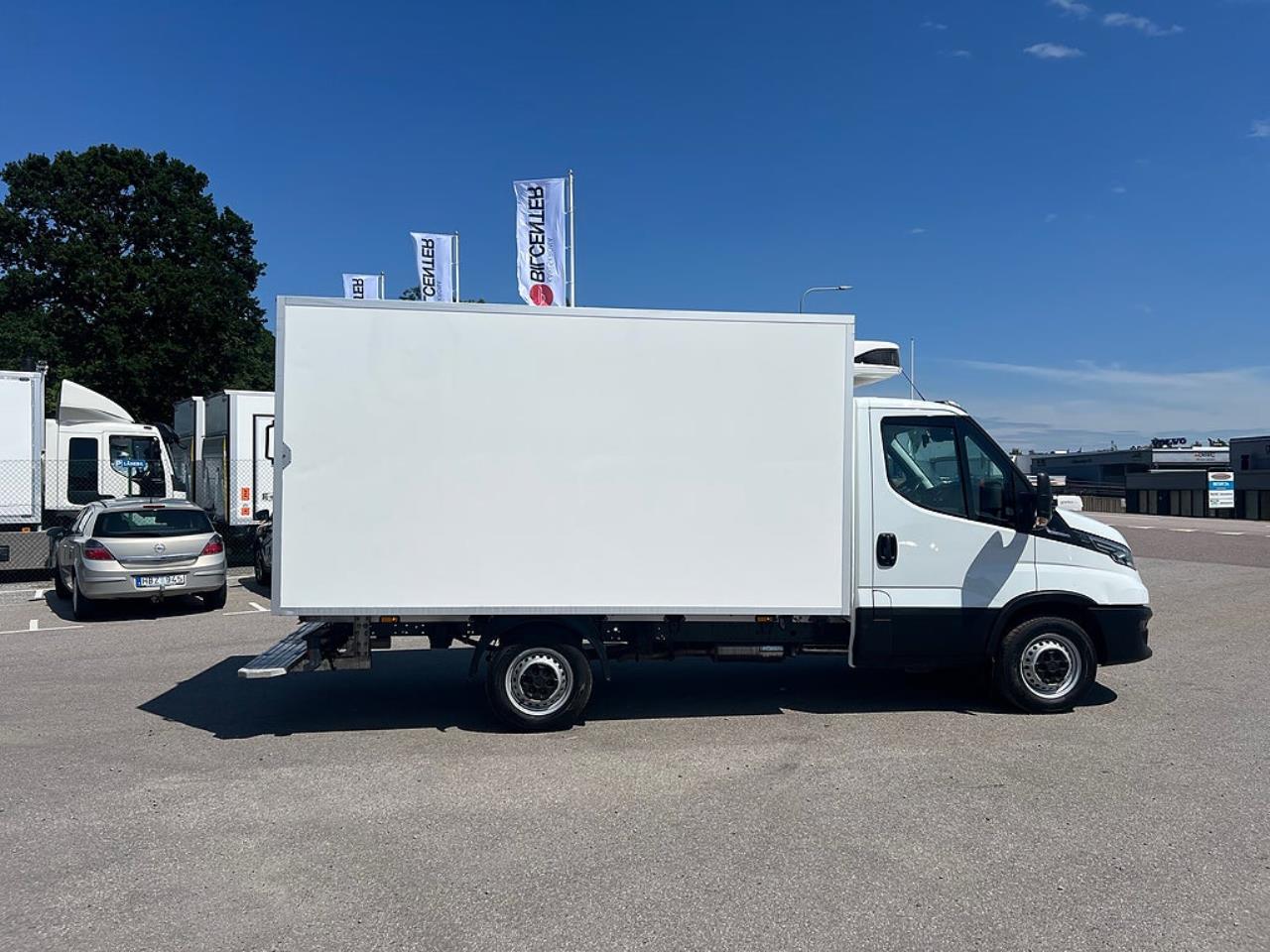 Iveco Daily 35S14 Skåpbil Kyl/Frysbil Dag/Nattkyla Euro 6 2021 - Övrigt