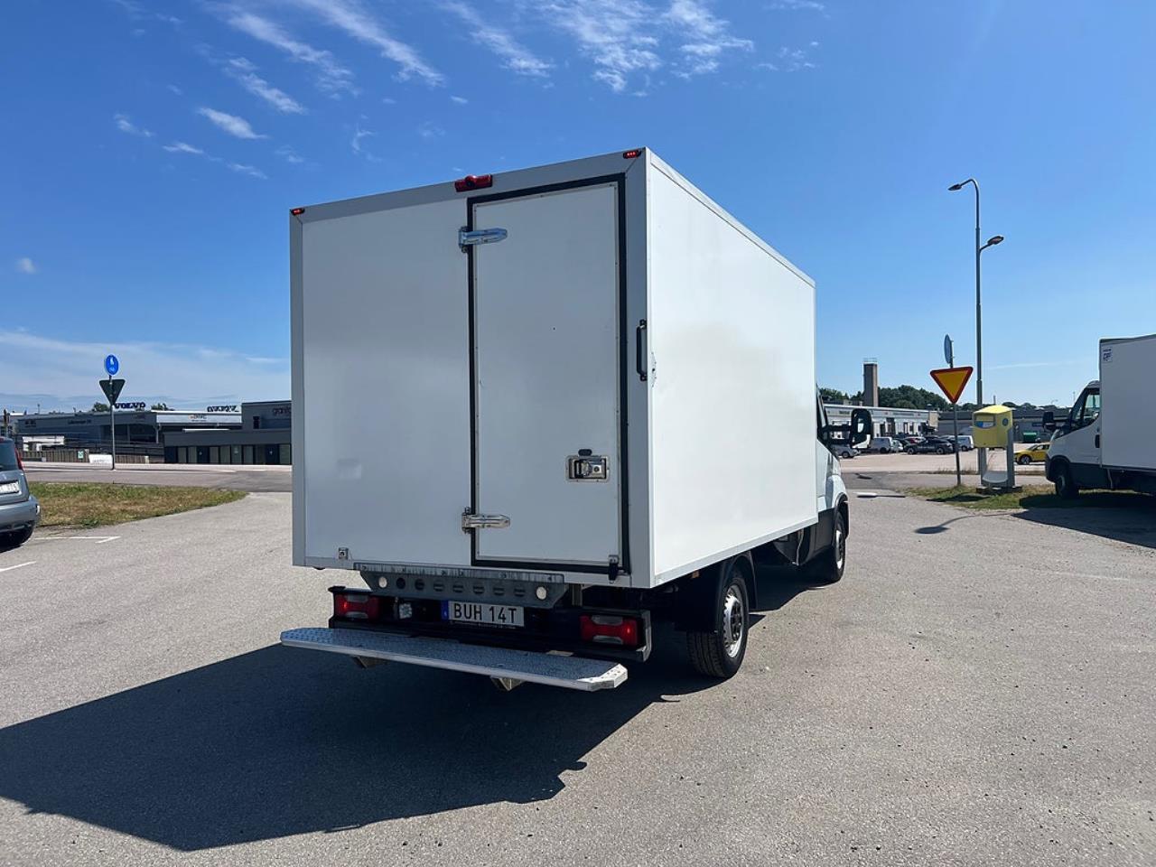 Iveco Daily 35S14 Skåpbil Kyl/Frysbil Dag/Nattkyla Euro 6 2021 - Övrigt