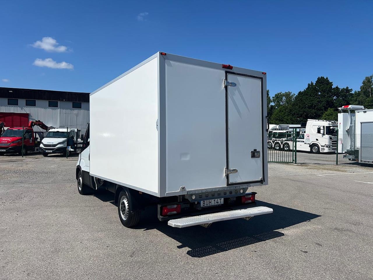Iveco Daily 35S14 Skåpbil Kyl/Frysbil Dag/Nattkyla Euro 6 2021 - Övrigt