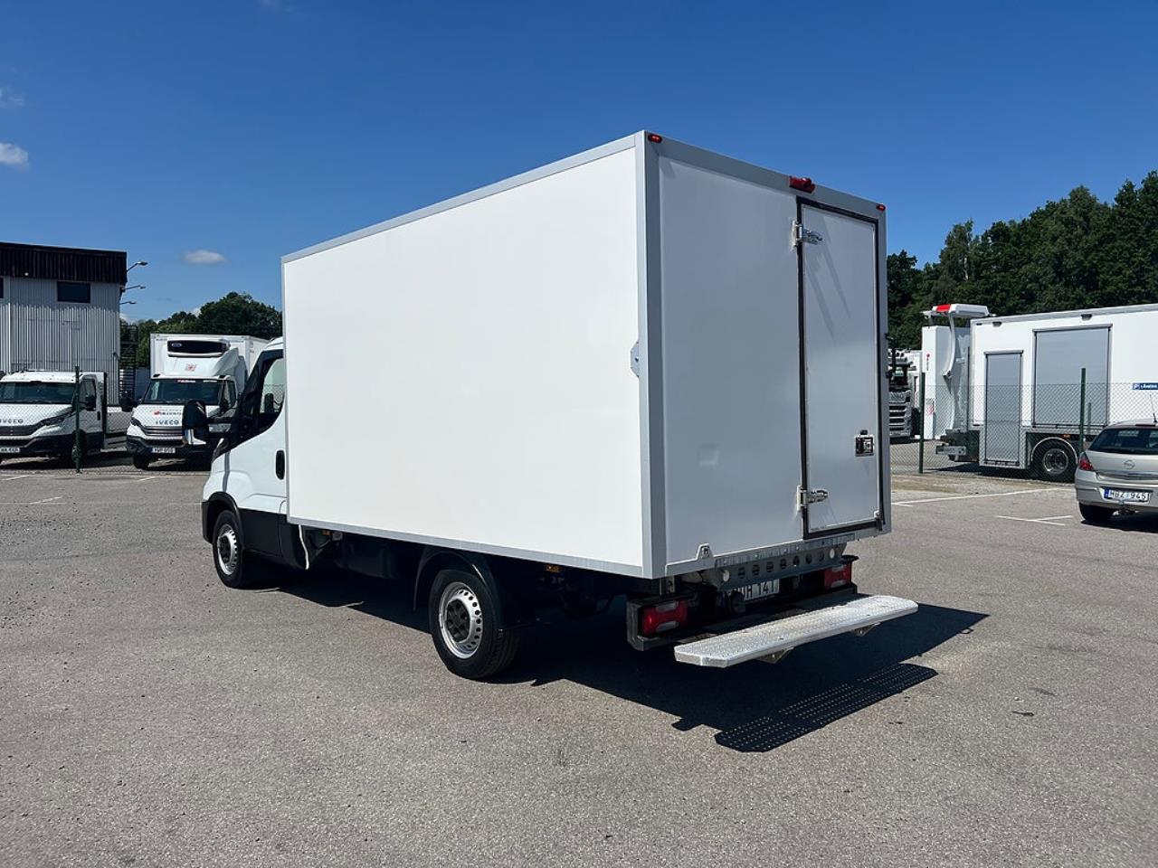 Iveco Daily 35S14 Skåpbil Kyl/Frysbil Dag/Nattkyla Euro 6 2021 - Övrigt