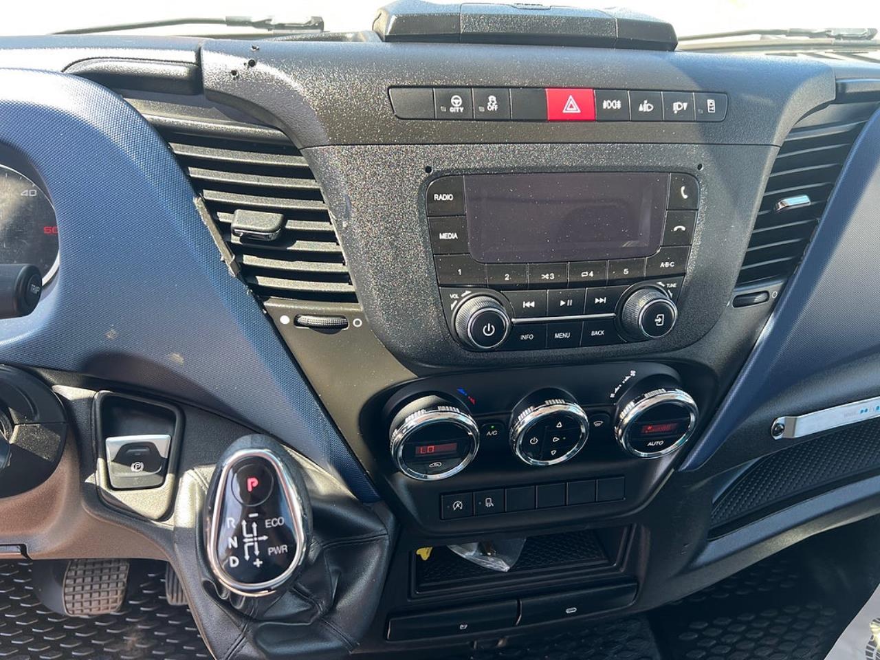 Iveco Daily 35S14 Skåpbil Kyl/Frysbil Dag/Nattkyla Euro 6 2021 - Övrigt