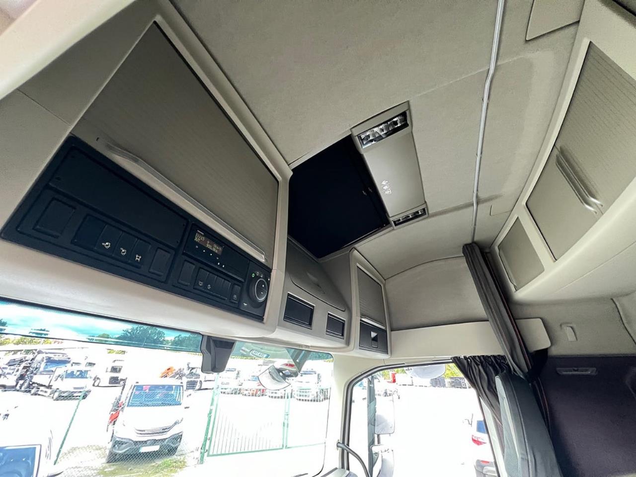 Volvo FM13 500 6x2*4 Kranväxlare Hiab 302 E6 Kran Jibb förbe 2024 - Kran