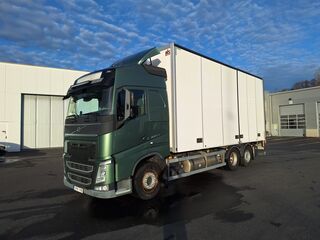 Volvo FH 6x2 Skåp LNG/LBG Gas