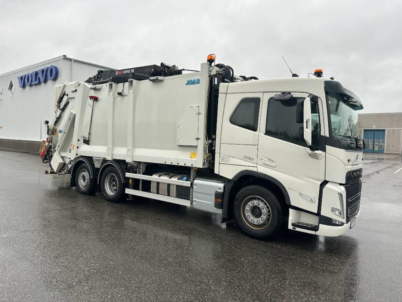 Volvo FM 330 Sopbil Molok med Kran 2023 - Kran