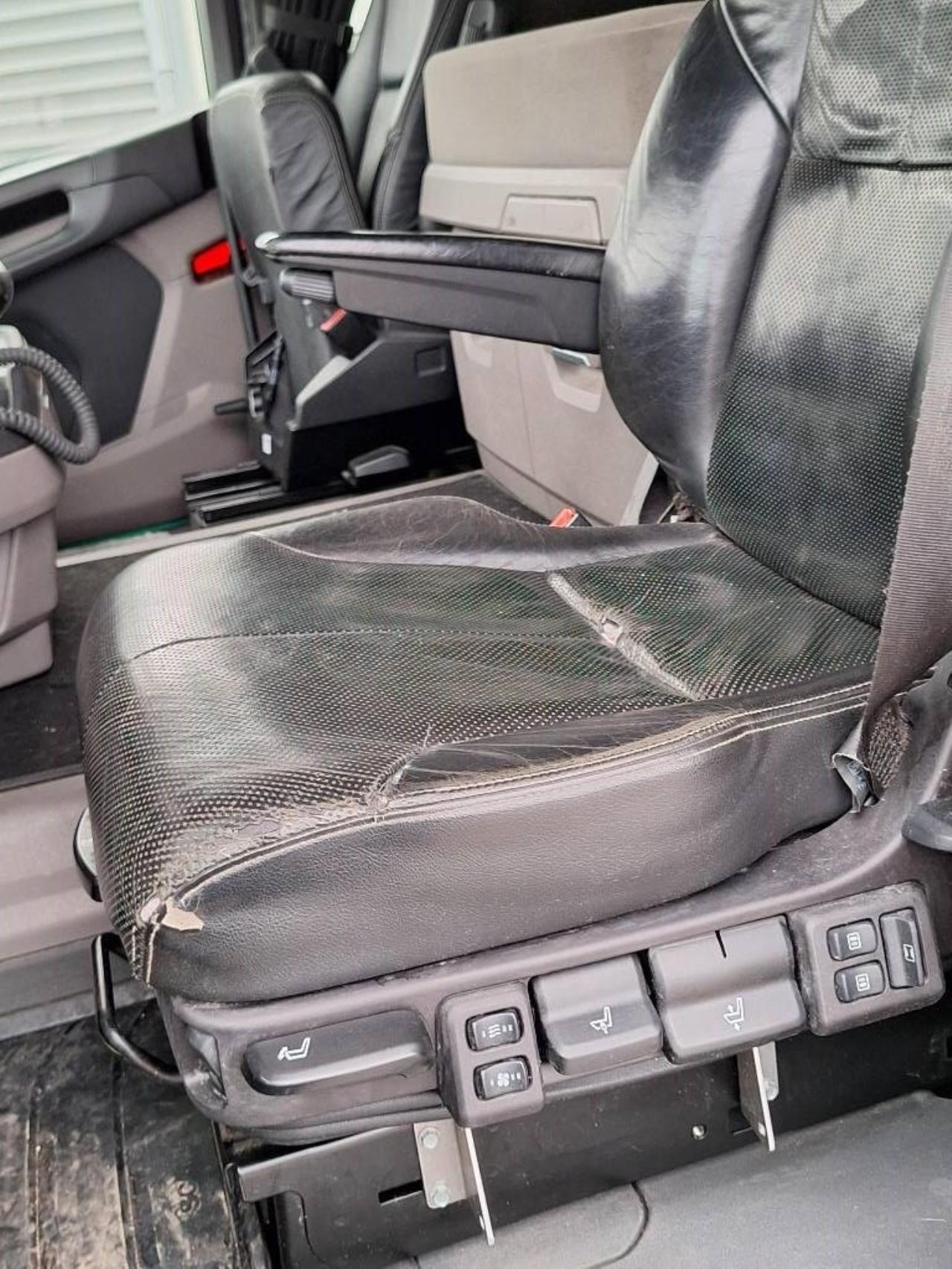 Scania R500 LA6x2*4 Dragbil 2009 - Dragbil