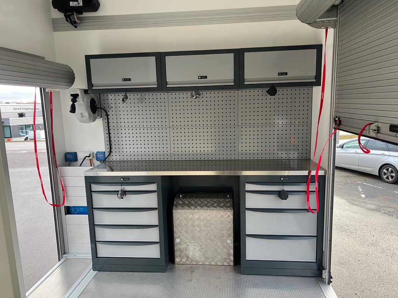 Volvo FM 380 4x2 TMA Bil med skåp, Berlex TMAX TMA Skydd 2019 - Skåp