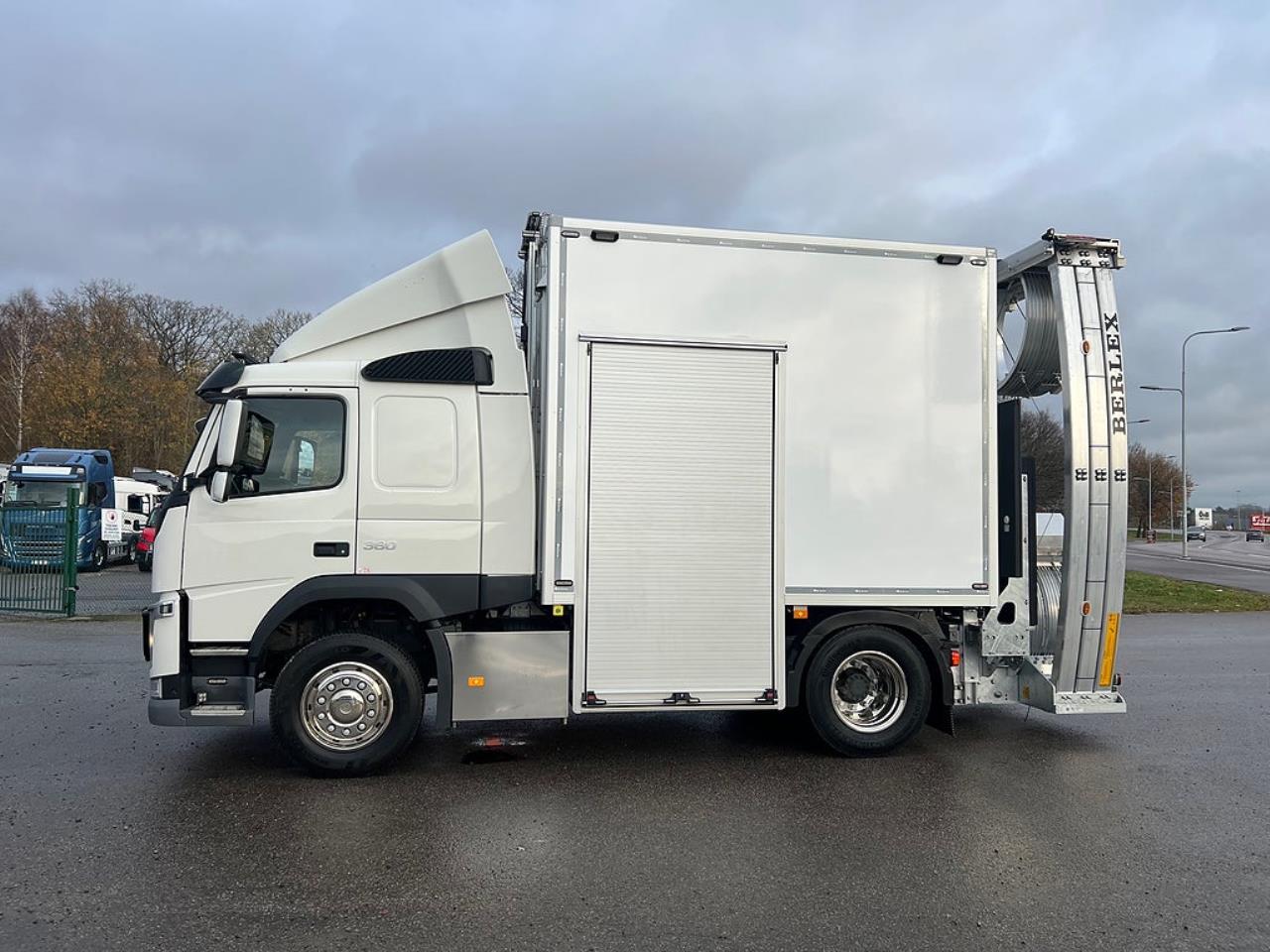 Volvo FM 380 4x2 TMA Bil med skåp, Berlex TMAX TMA Skydd 2019 - Skåp