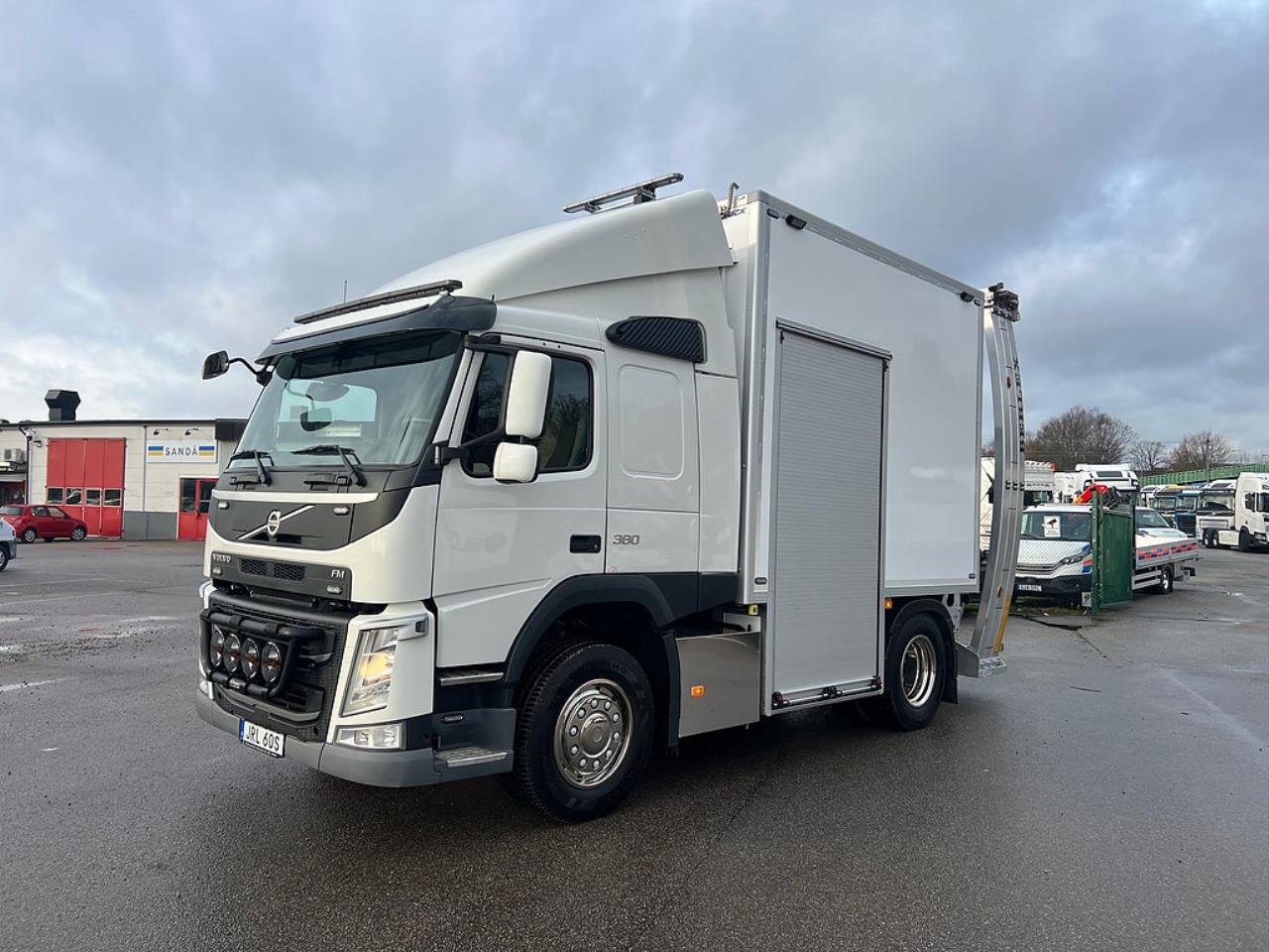 Volvo FM 380 4x2 TMA Bil med skåp, Berlex TMAX TMA Skydd 2019 - Skåp