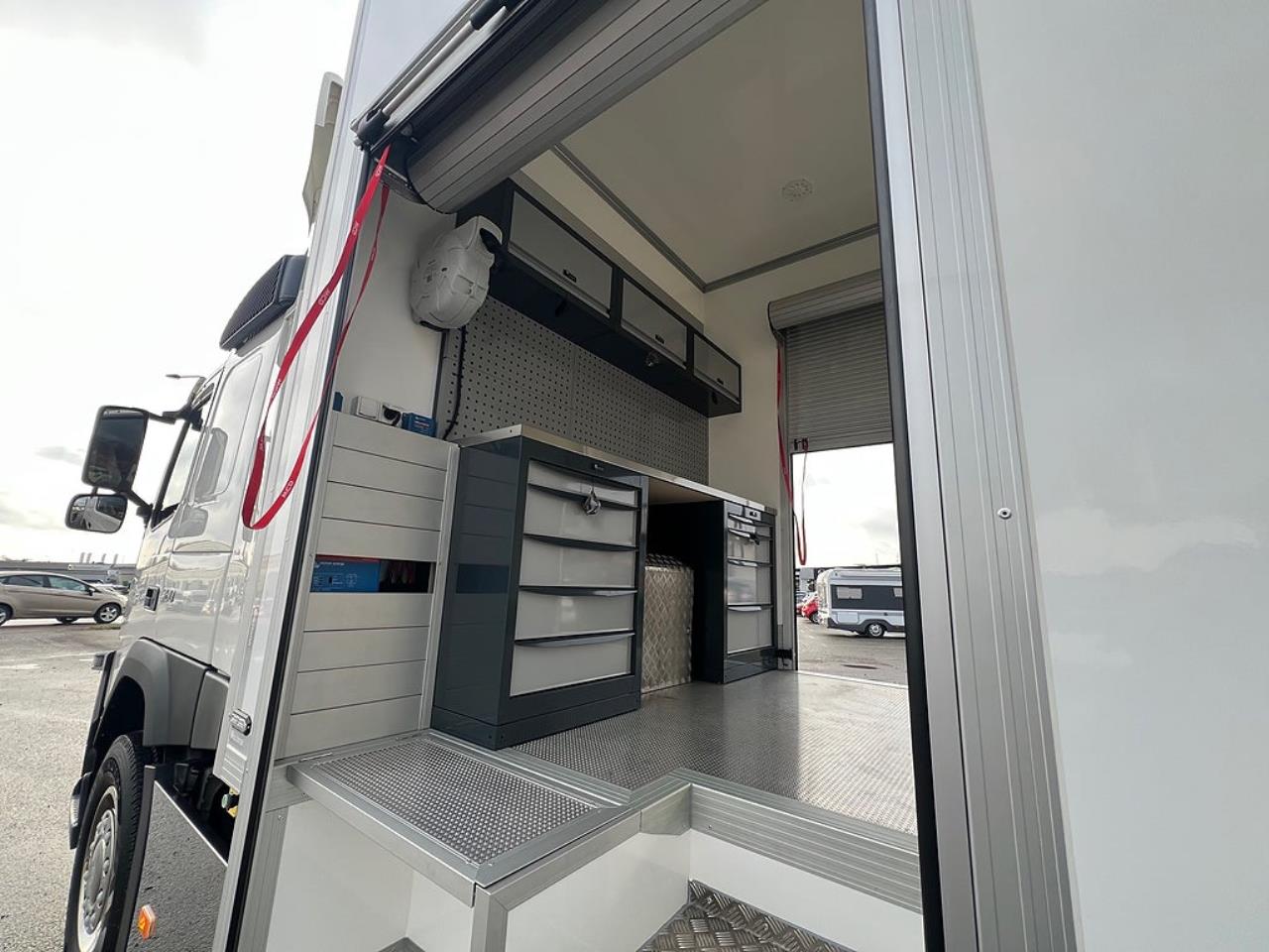 Volvo FM 380 4x2 TMA Bil med skåp, Berlex TMAX TMA Skydd 2019 - Skåp