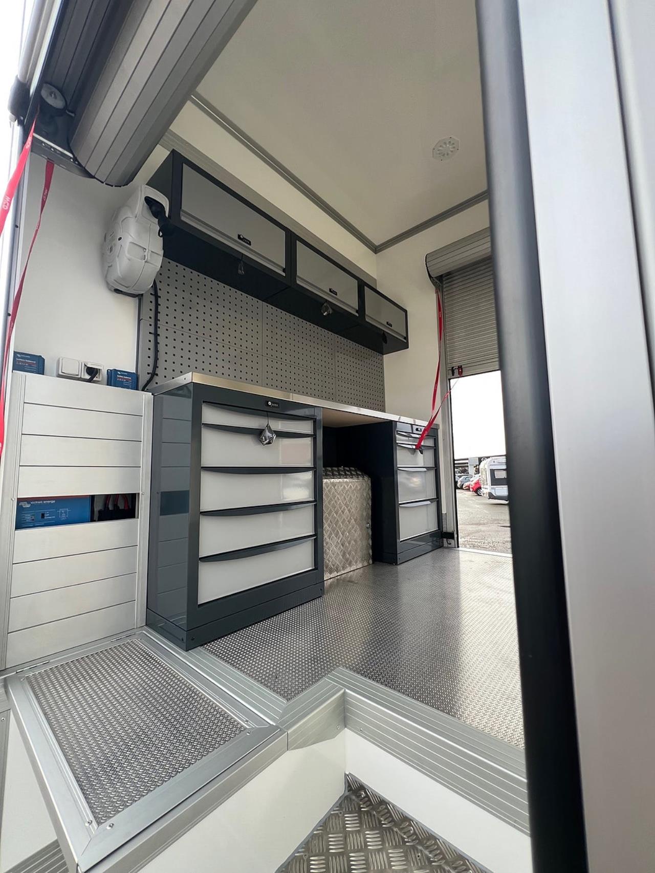 Volvo FM 380 4x2 TMA Bil med skåp, Berlex TMAX TMA Skydd 2019 - Skåp