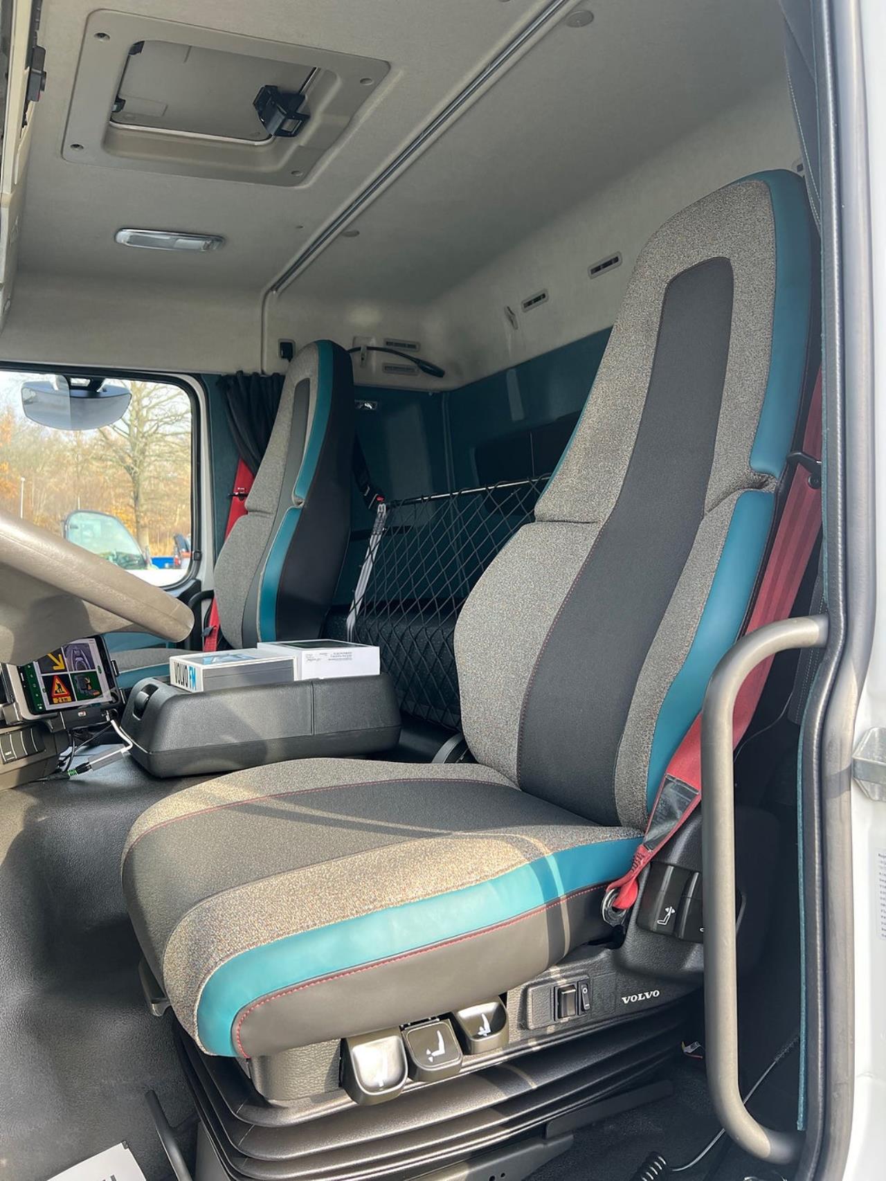 Volvo FM 380 4x2 TMA Bil med skåp, Berlex TMAX TMA Skydd 2019 - Skåp