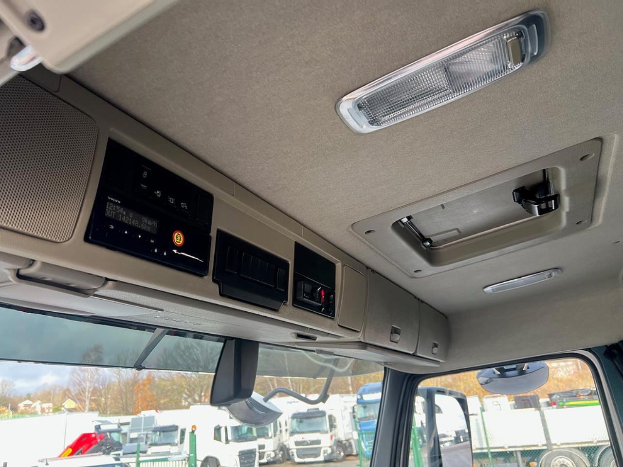 Volvo FM 380 4x2 TMA Bil med skåp, Berlex TMAX TMA Skydd 2019 - Skåp