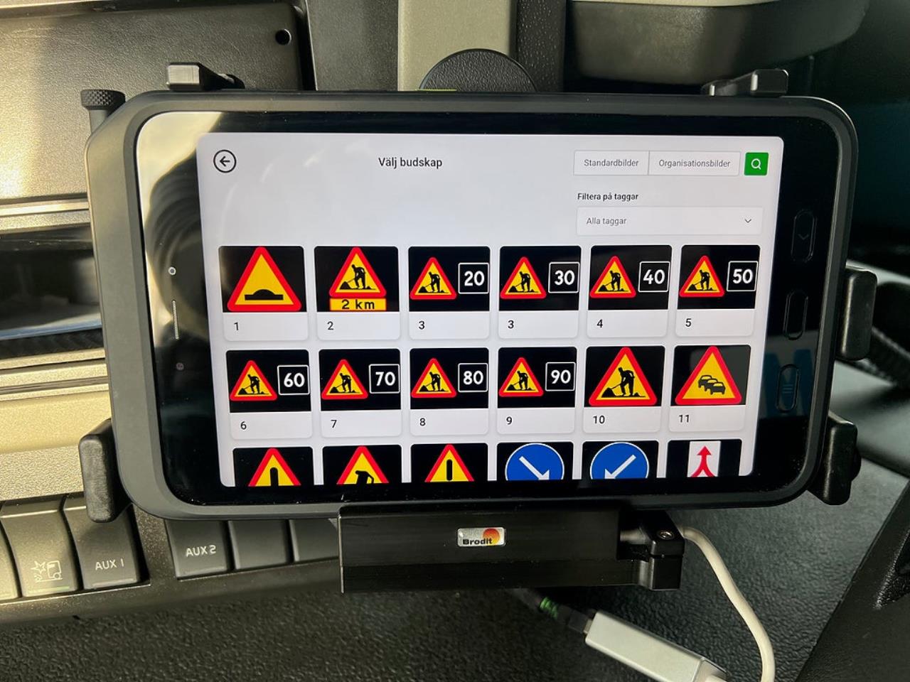 Volvo FM 380 4x2 TMA Bil med skåp, Berlex TMAX TMA Skydd 2019 - Skåp