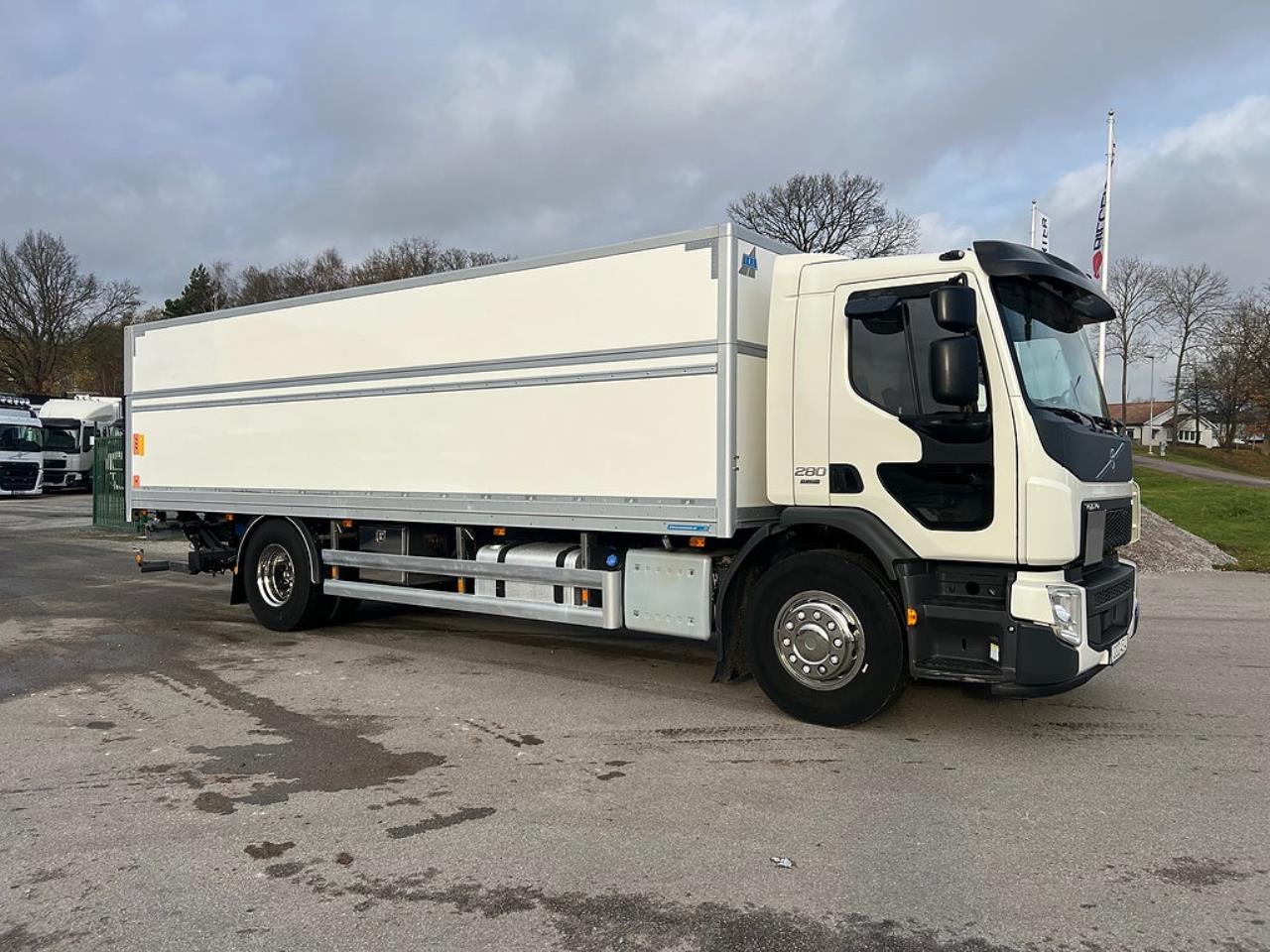 Volvo FE 280 4x2 Skåpbil Höj/Sänkbart tak, Euro 6 2018 - Skåp