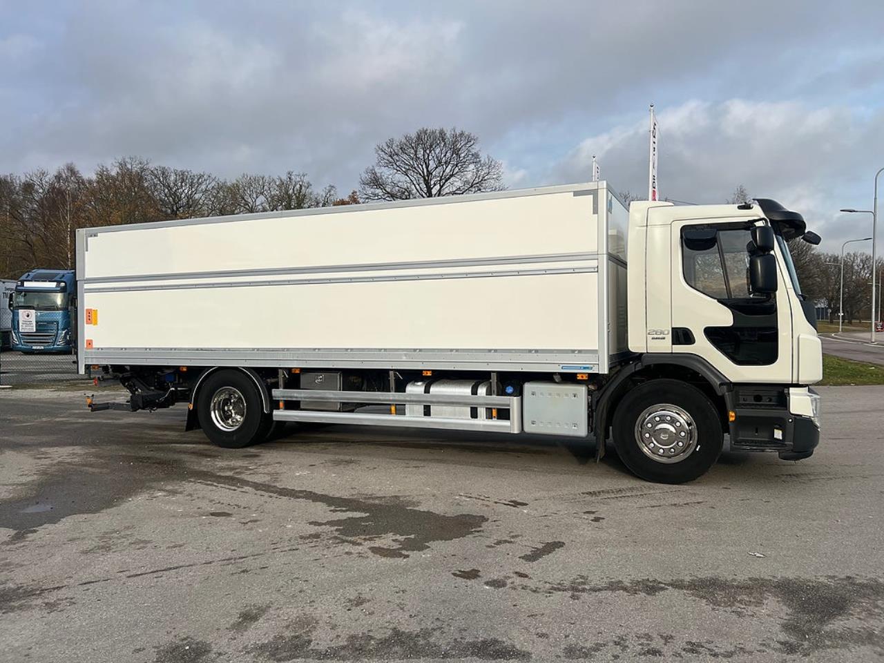 Volvo FE 280 4x2 Skåpbil Höj/Sänkbart tak, Euro 6 2018 - Skåp