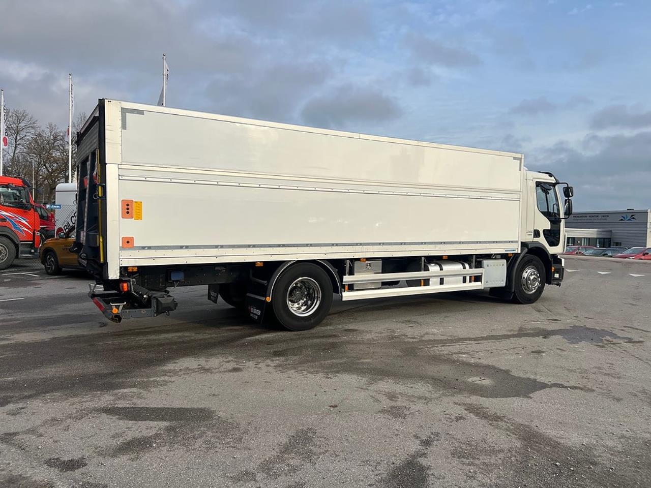 Volvo FE 280 4x2 Skåpbil Höj/Sänkbart tak, Euro 6 2018 - Skåp