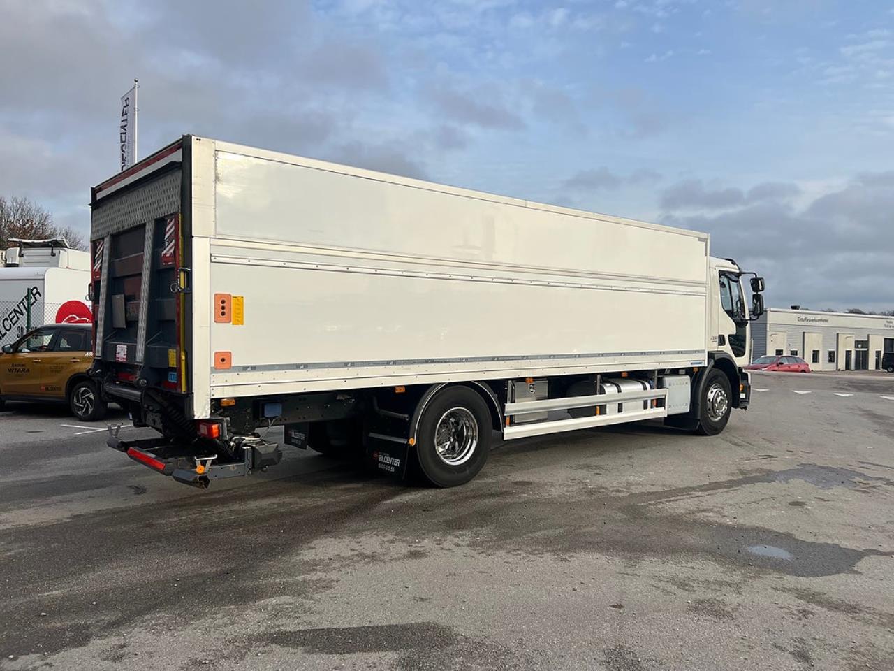 Volvo FE 280 4x2 Skåpbil Höj/Sänkbart tak, Euro 6 2018 - Skåp