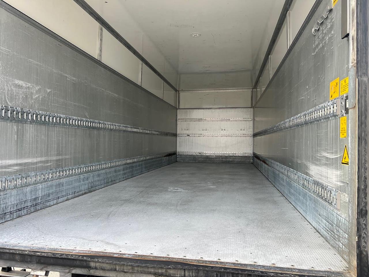 Volvo FE 280 4x2 Skåpbil Höj/Sänkbart tak, Euro 6 2018 - Skåp