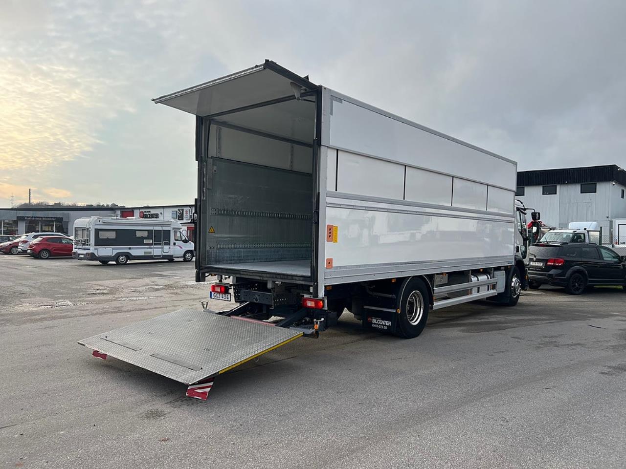 Volvo FE 280 4x2 Skåpbil Höj/Sänkbart tak, Euro 6 2018 - Skåp