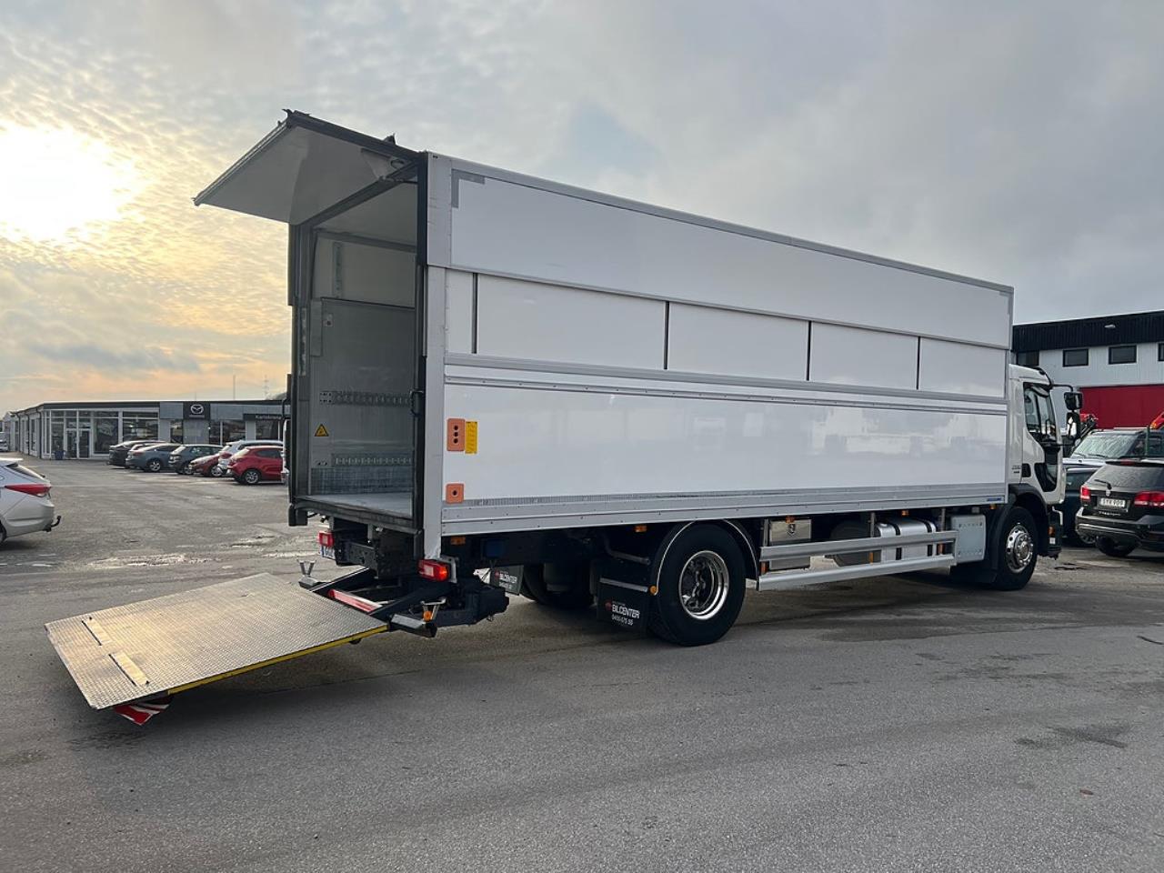 Volvo FE 280 4x2 Skåpbil Höj/Sänkbart tak, Euro 6 2018 - Skåp