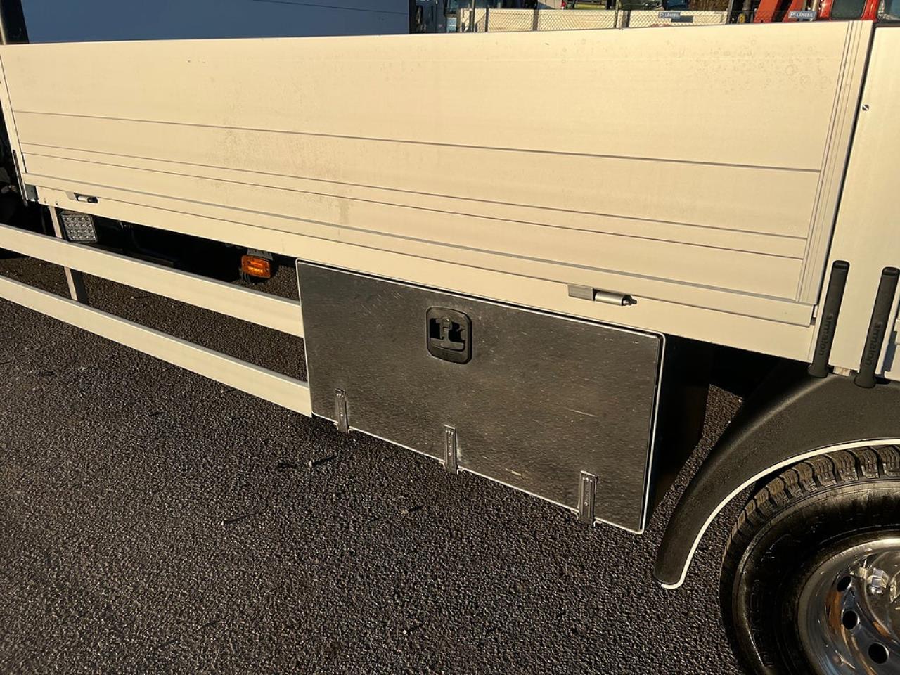 Iveco Daily 72C18 A8 Kranbil Palfinger Kran Fullutrustad 2022 - Övrigt