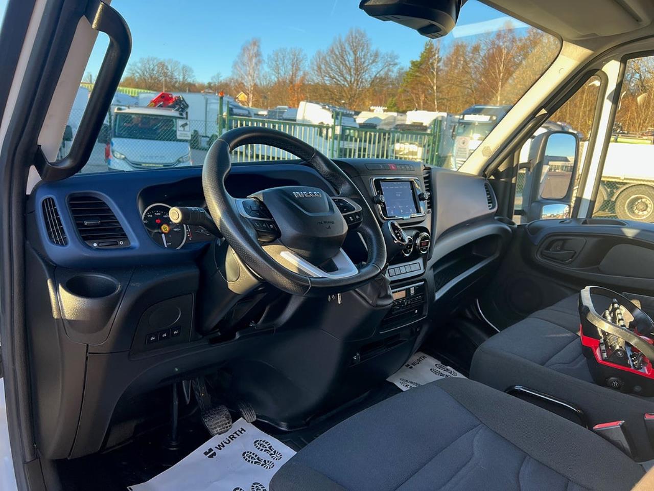 Iveco Daily 72C18 A8 Kranbil Palfinger Kran Fullutrustad 2022 - Övrigt