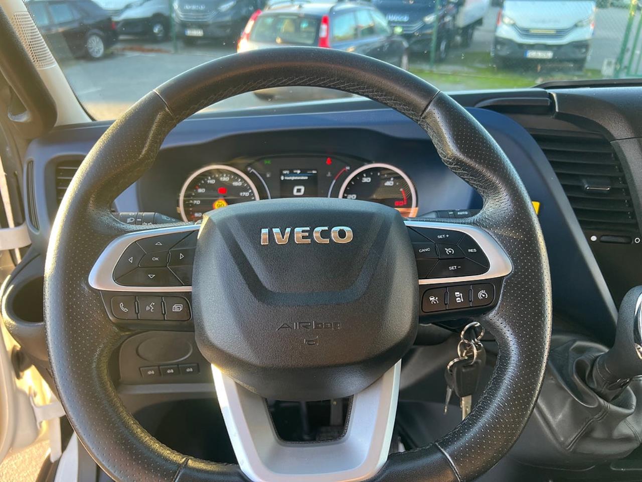 Iveco Daily 72C18 A8 Kranbil Palfinger Kran Fullutrustad 2022 - Övrigt