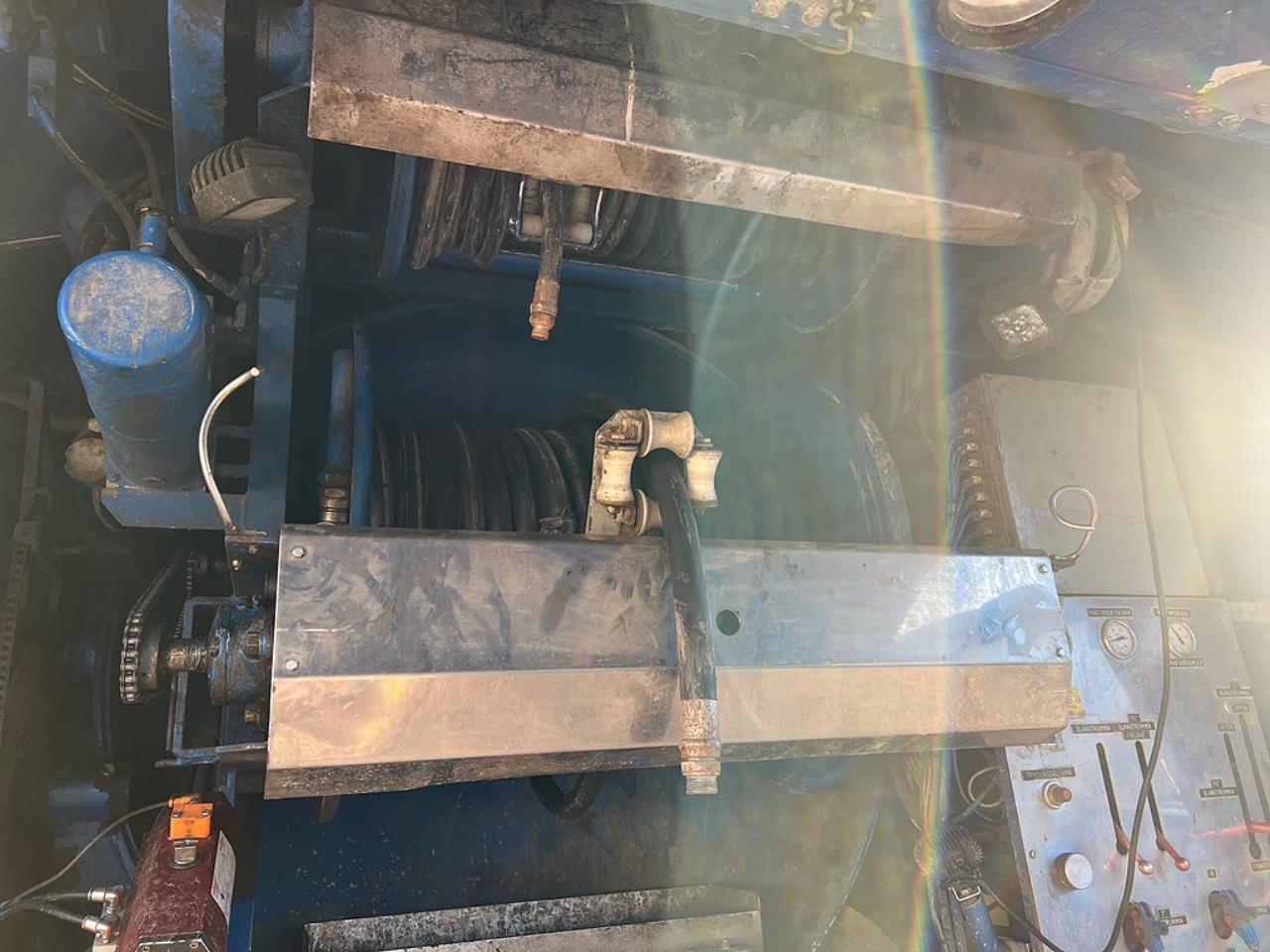 Volvo FM13 460 6x2*4 Spolbil / Slambil / Sugbil 2011 - Övrigt