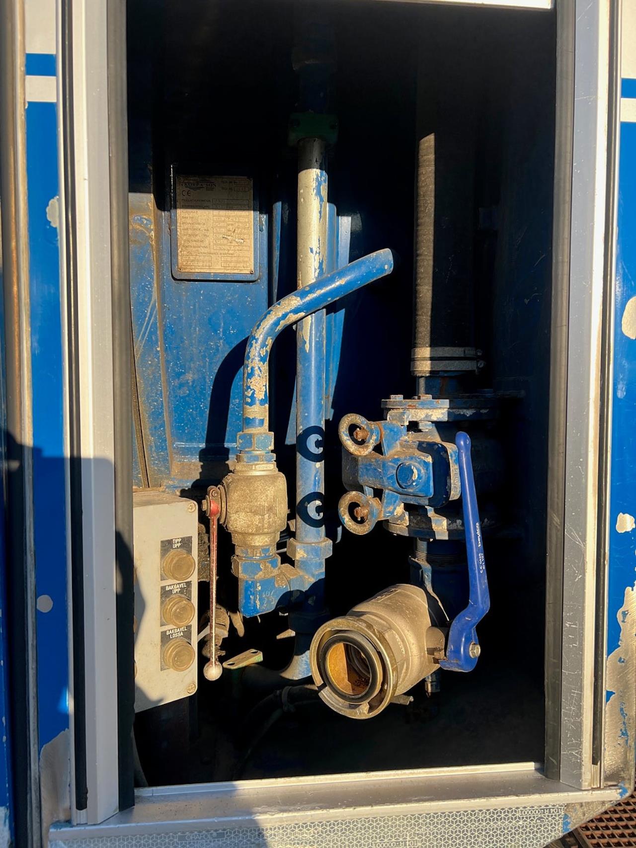 Volvo FM13 460 6x2*4 Spolbil / Slambil / Sugbil 2011 - Övrigt