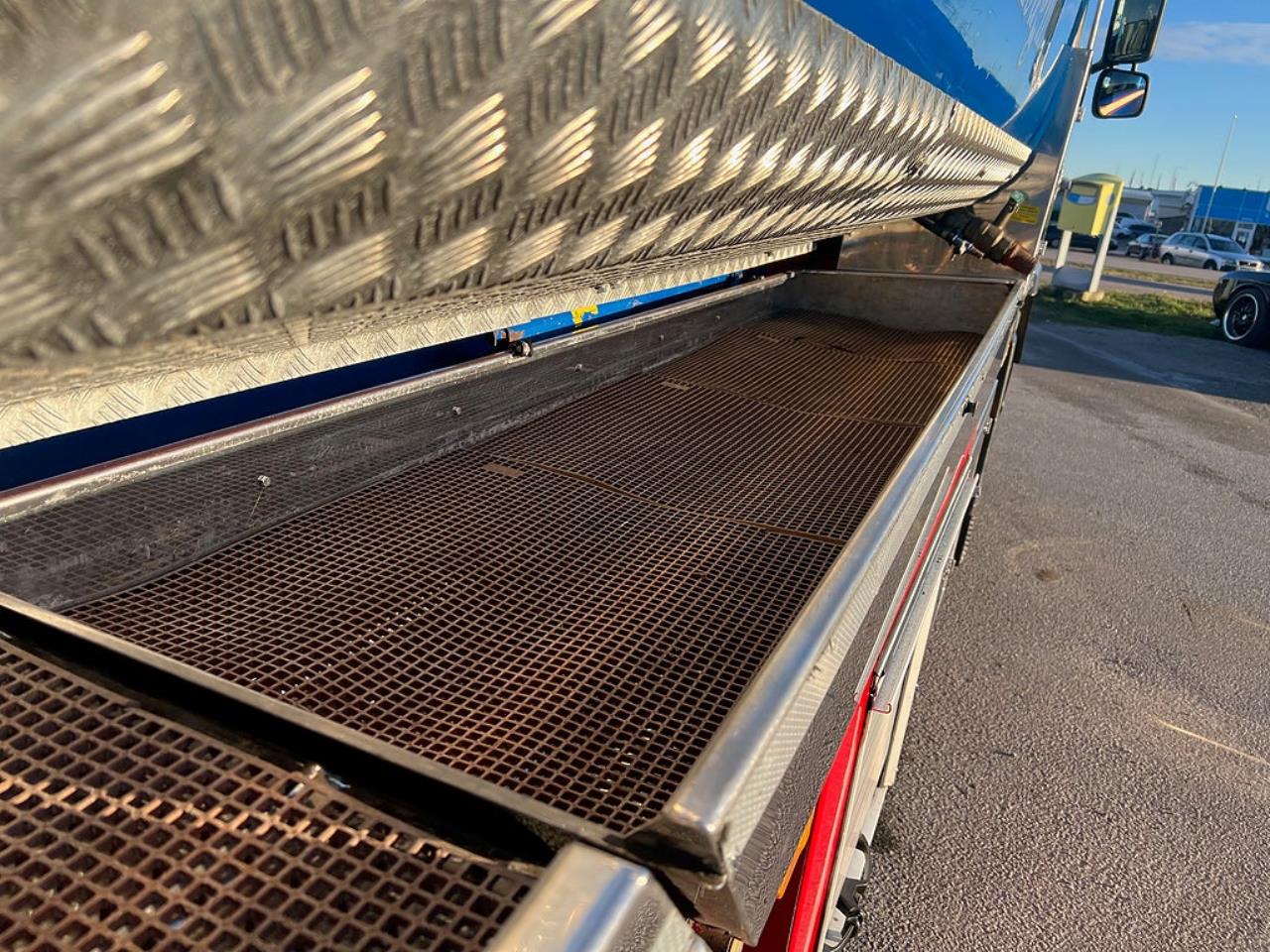 Volvo FM13 460 6x2*4 Spolbil / Slambil / Sugbil 2011 - Övrigt