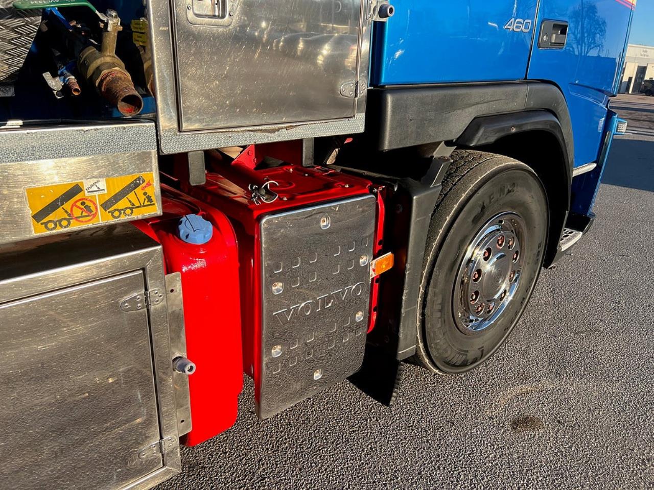 Volvo FM13 460 6x2*4 Spolbil / Slambil / Sugbil 2011 - Övrigt