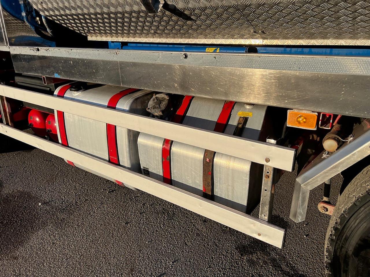 Volvo FM13 460 6x2*4 Spolbil / Slambil / Sugbil 2011 - Övrigt