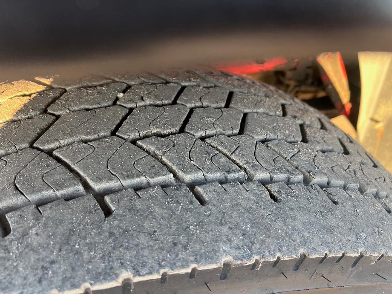 Volvo FM13 460 6x2*4 Spolbil / Slambil / Sugbil 2011 - Övrigt