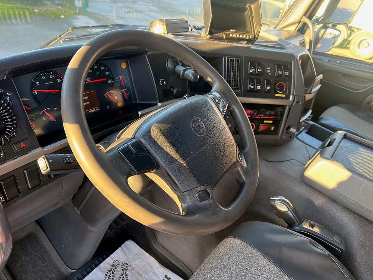 Volvo FM13 460 6x2*4 Spolbil / Slambil / Sugbil 2011 - Övrigt