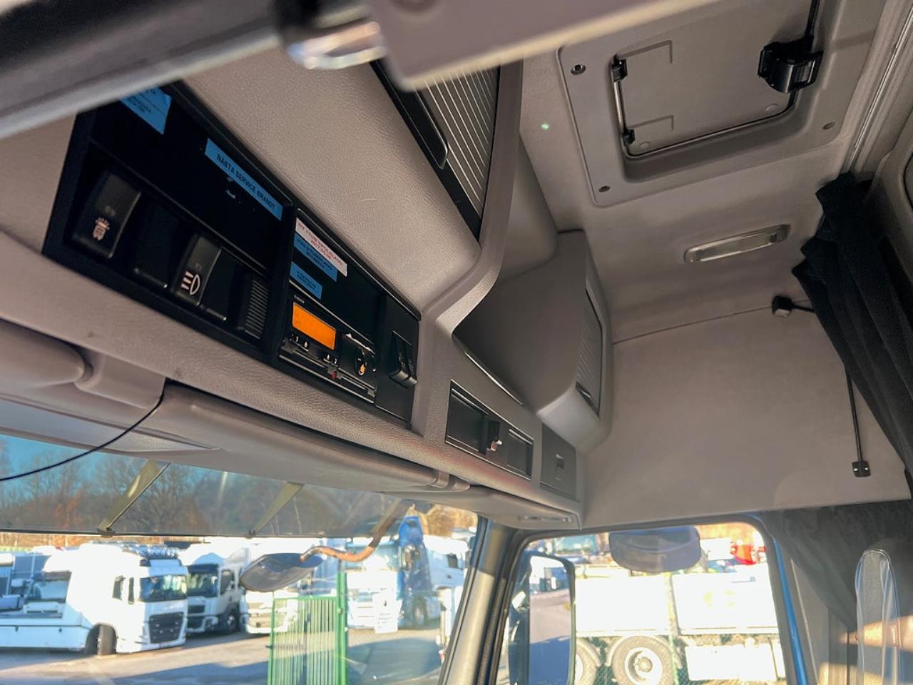 Volvo FM13 460 6x2*4 Spolbil / Slambil / Sugbil 2011 - Övrigt