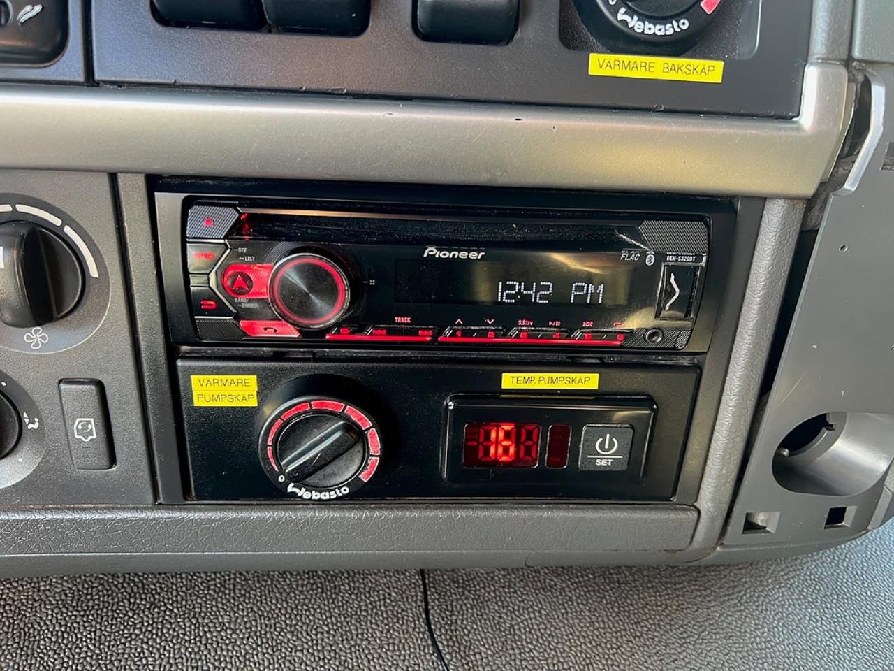 Volvo FM13 460 6x2*4 Spolbil / Slambil / Sugbil 2011 - Övrigt