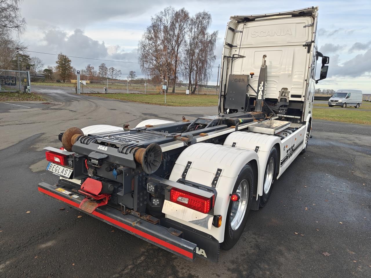 SCANIA S770 2022 - Krok/Lastväxlare