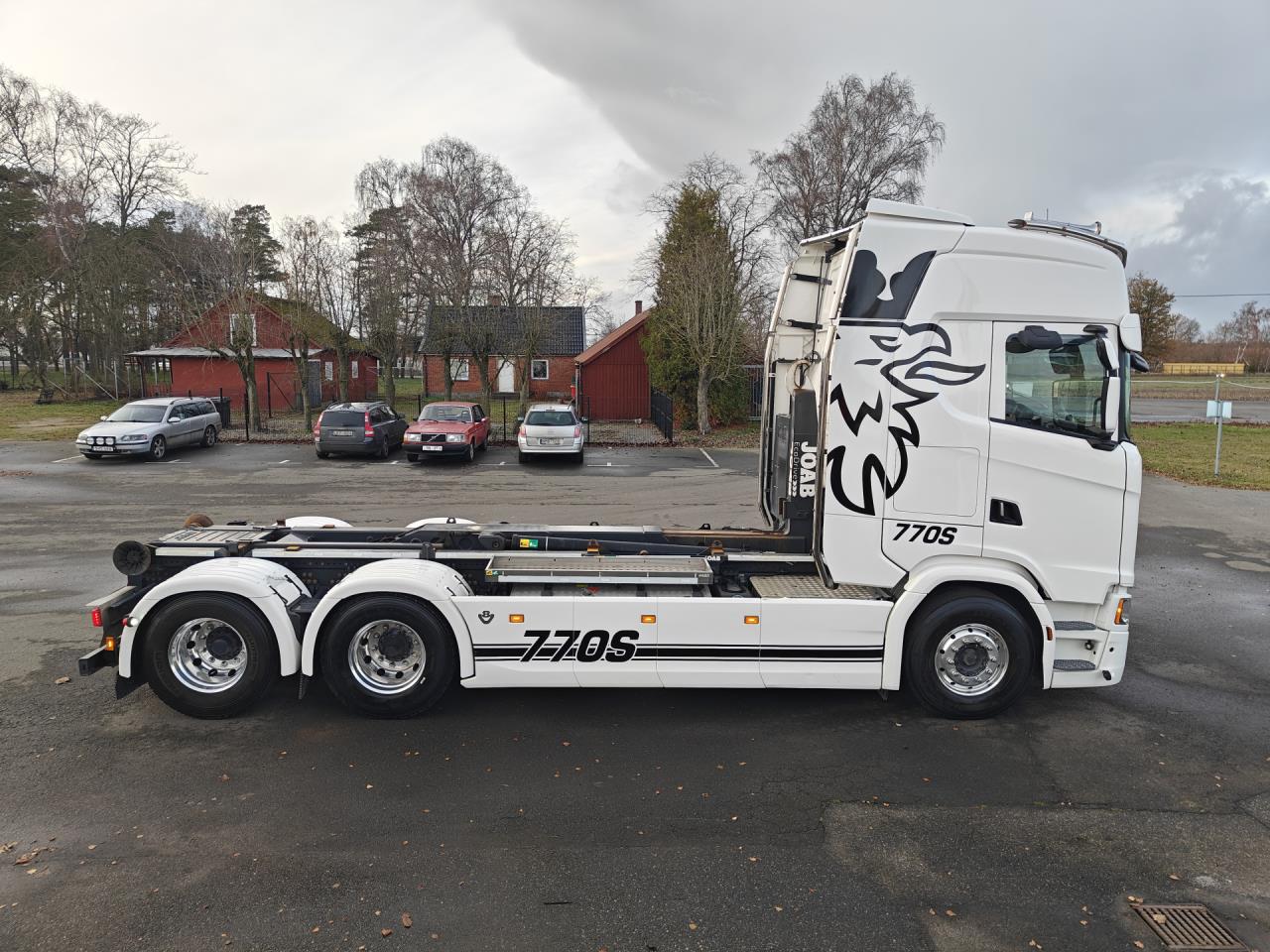 SCANIA S770 2022 - Krok/Lastväxlare
