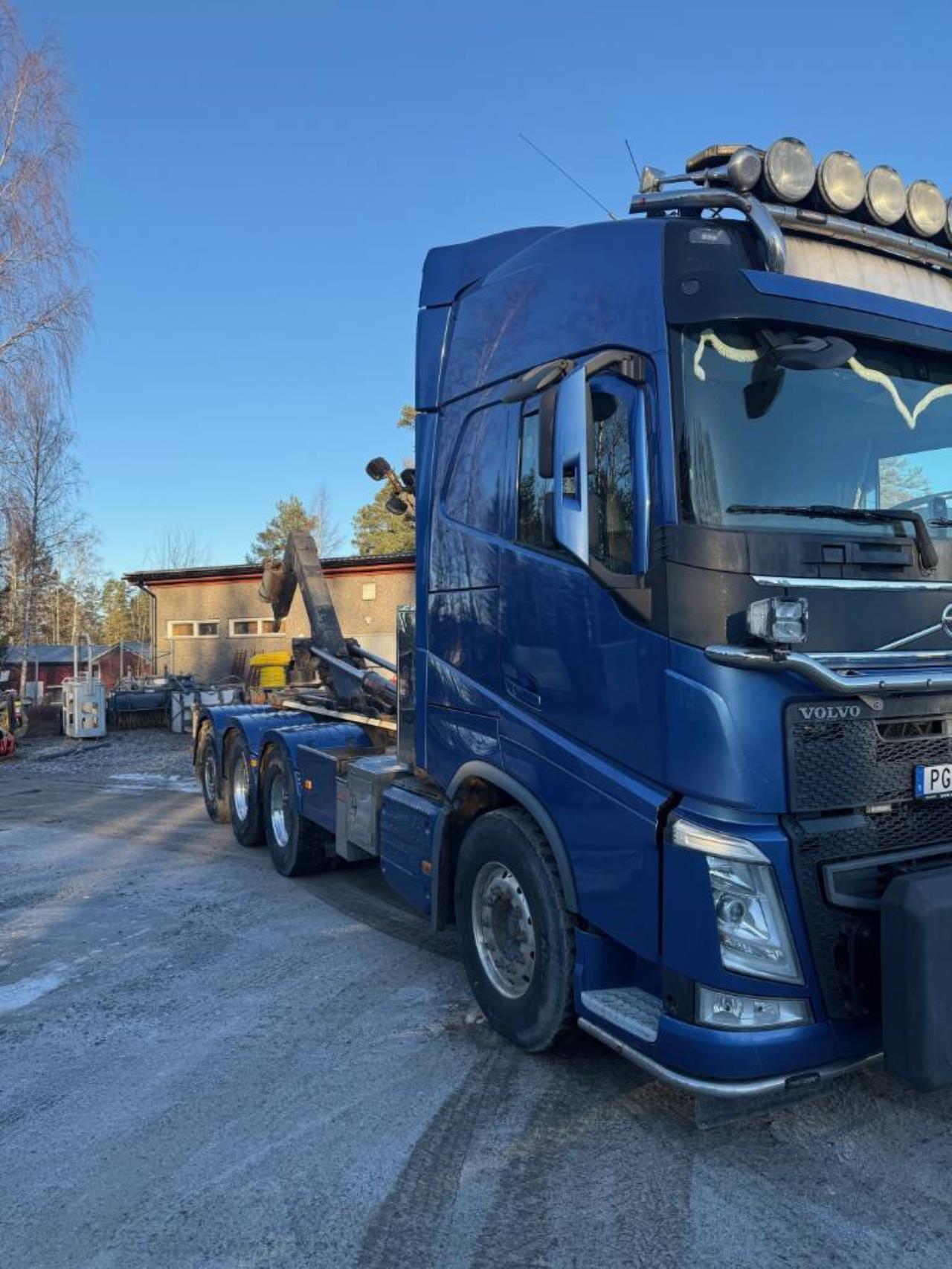 Volvo FH500 8x4 Lastväxlare/Plogutrustad 2017 - Krok/Lastväxlare