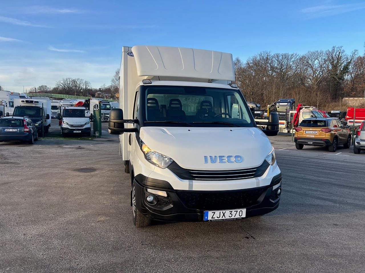 Iveco Daily 35S14 Skåpbil med Z-Lift, Hi-Matic Euro 6 2018 - Övrigt