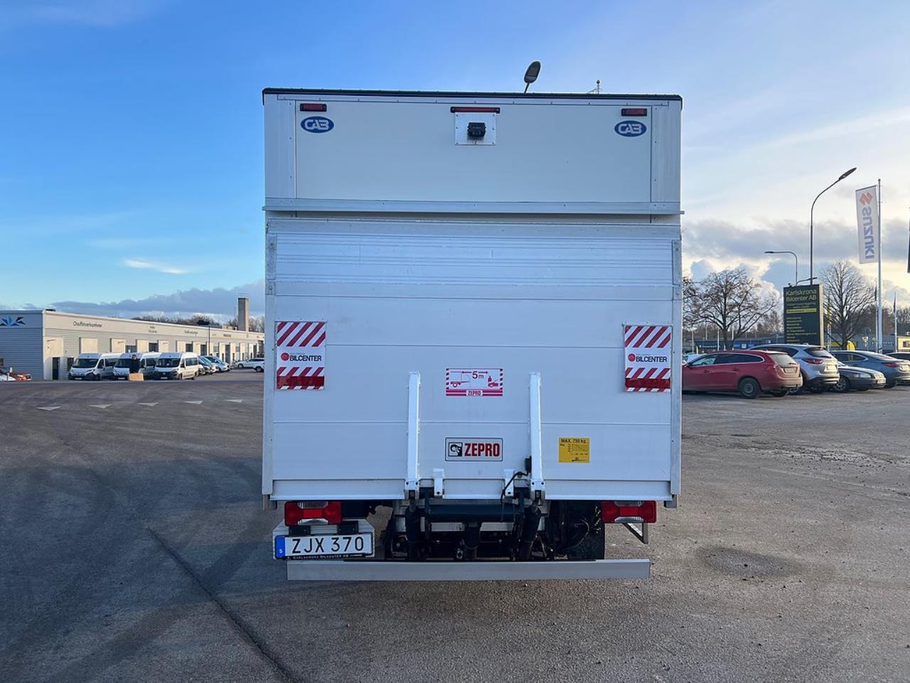 Iveco Daily 35S14 Skåpbil med Z-Lift, Hi-Matic Euro 6 2018 - Övrigt