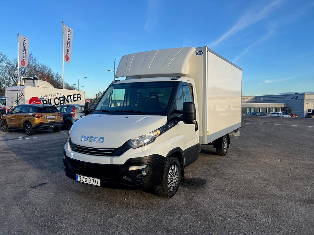 Iveco Daily 35S14 Skåpbil med Z-Lift, Hi-Matic Euro 6 2018 - Övrigt