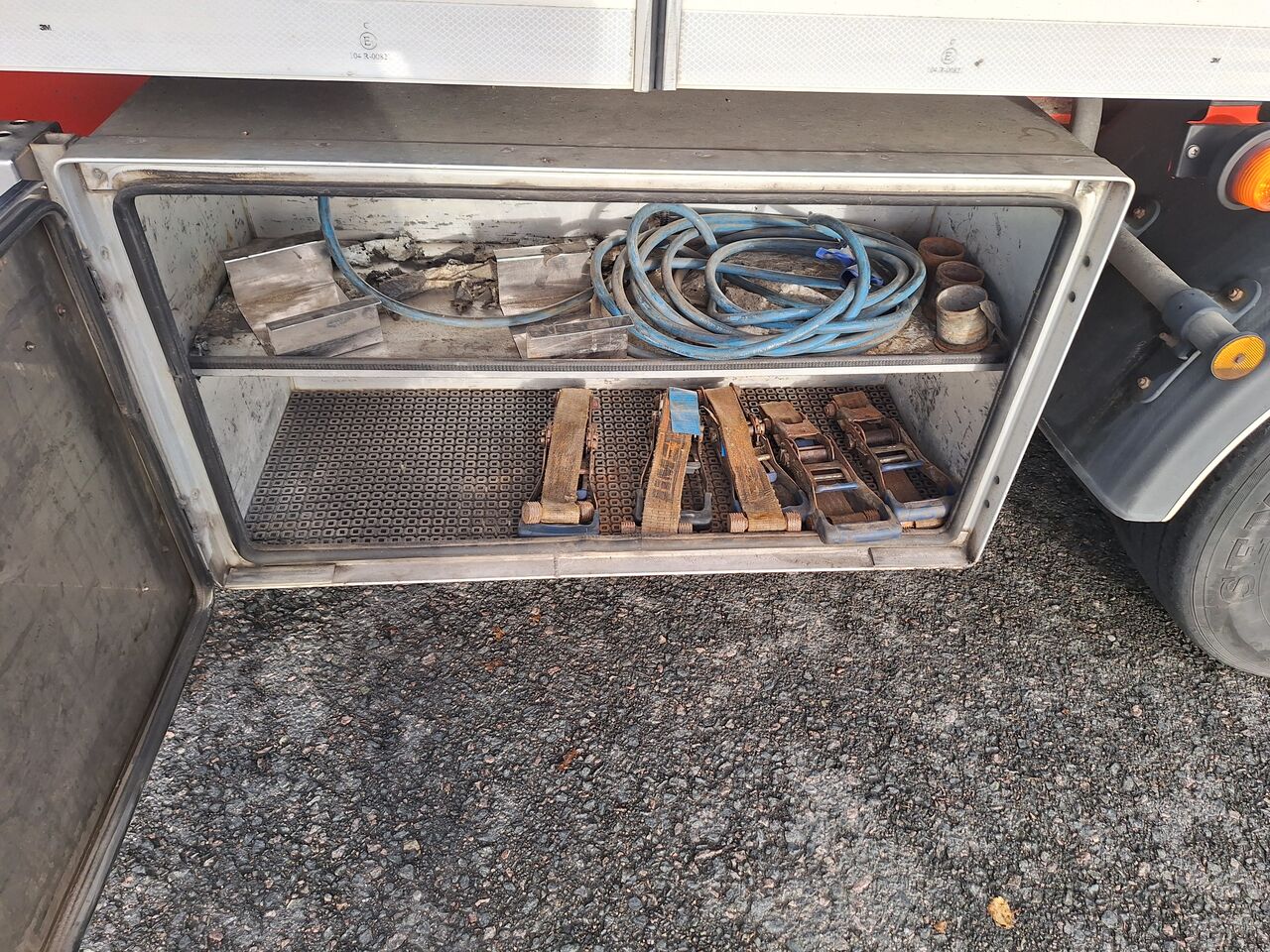 Limetec 4-axl Skåpsläp 2013 - Skåp