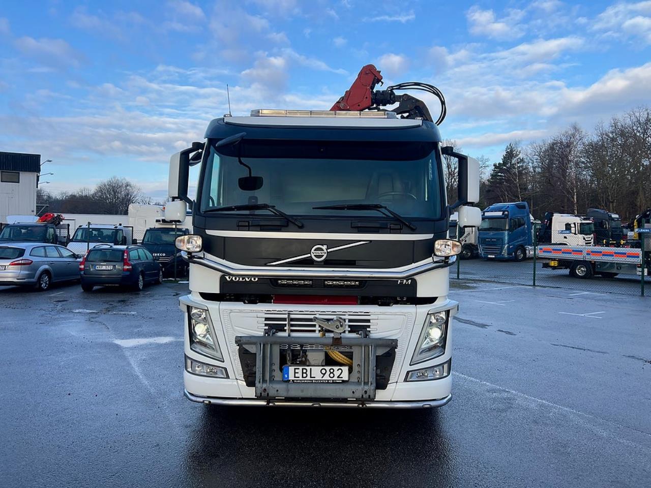 Volvo FM 330 4x2 Tipp & Kranbil, Plogutr, Kommunbil, Euro 6 2016 - Kran