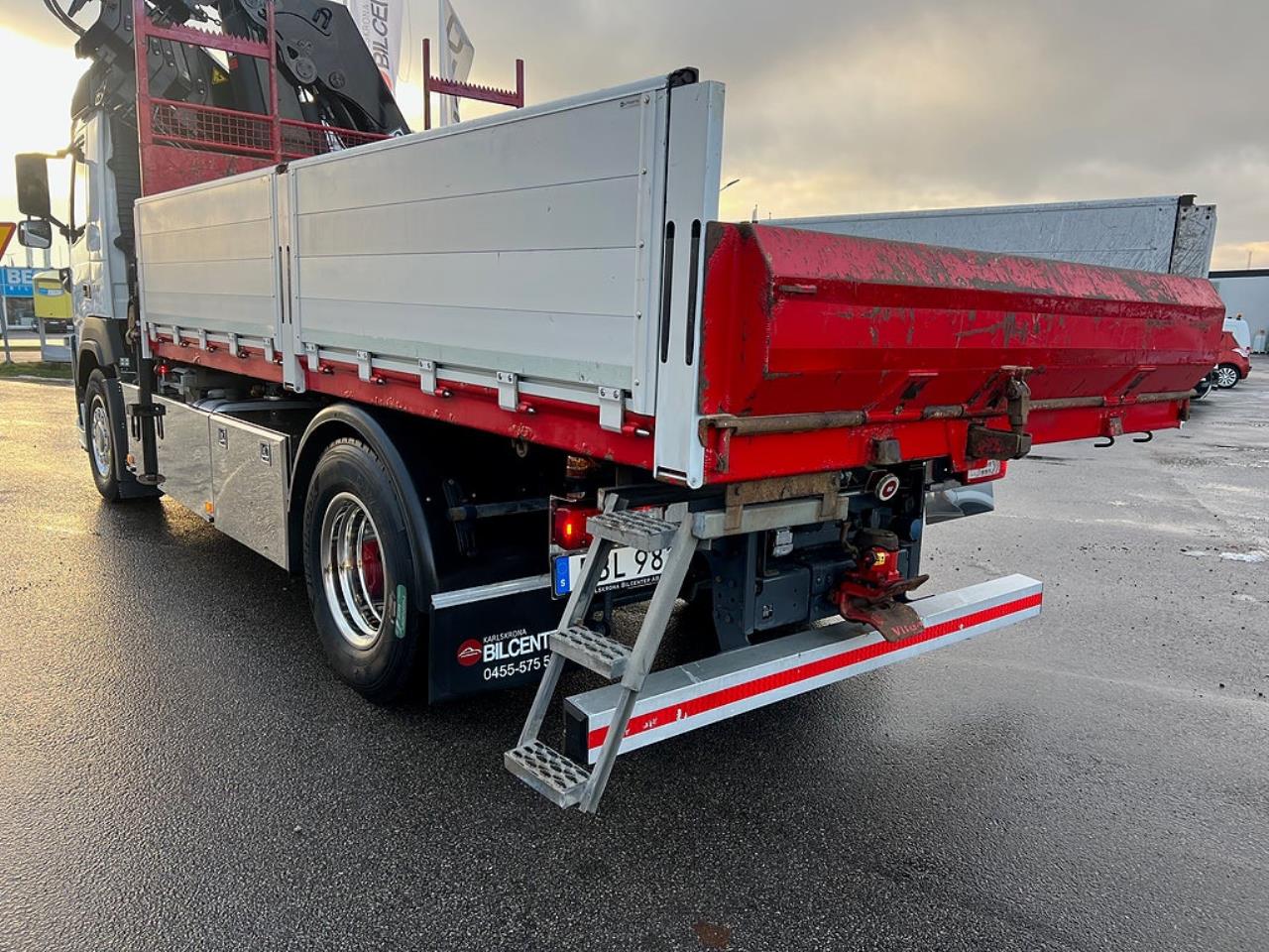 Volvo FM 330 4x2 Tipp & Kranbil, Plogutr, Kommunbil, Euro 6 2016 - Kran