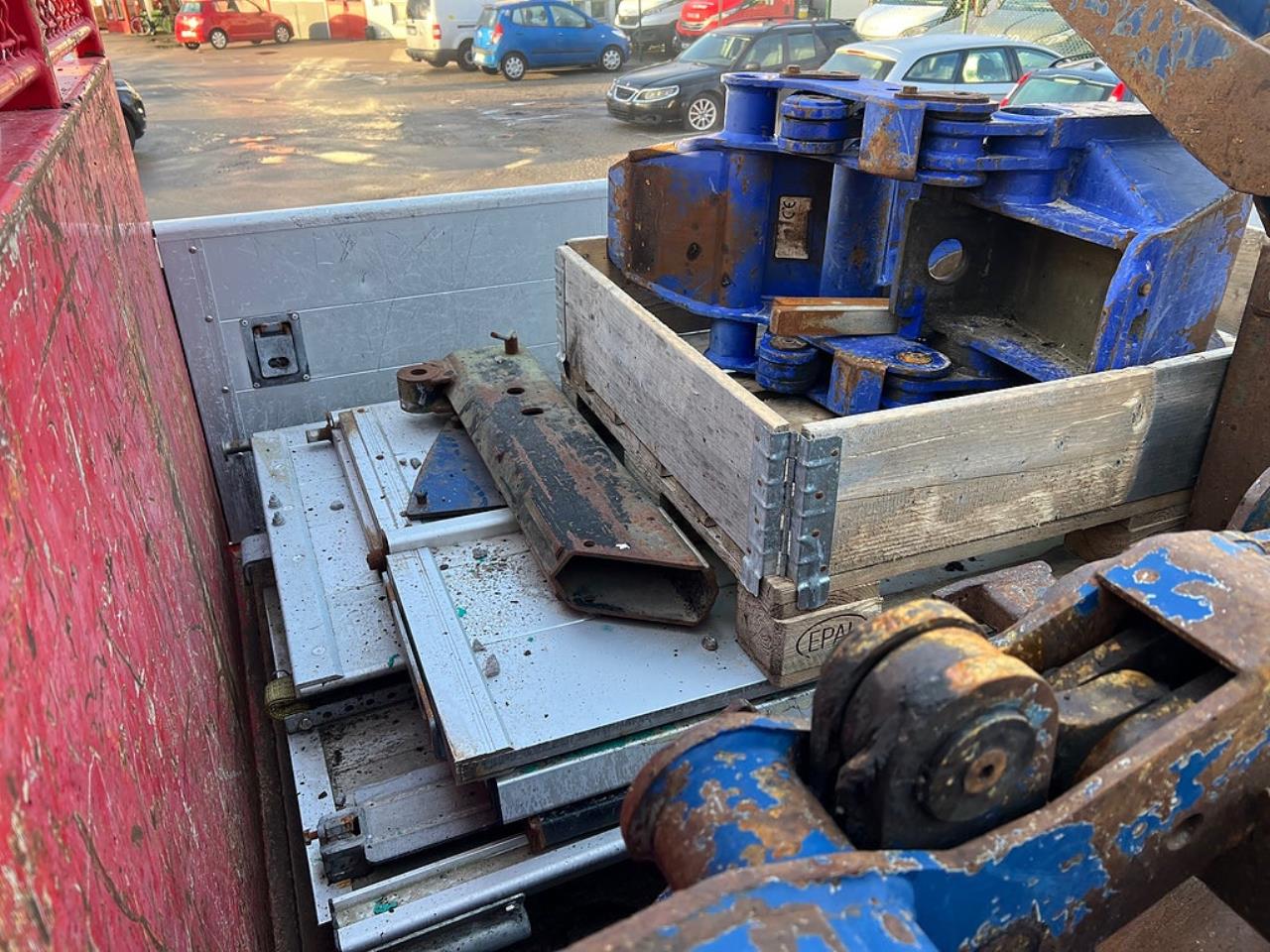 Volvo FM 330 4x2 Tipp & Kranbil, Plogutr, Kommunbil, Euro 6 2016 - Kran